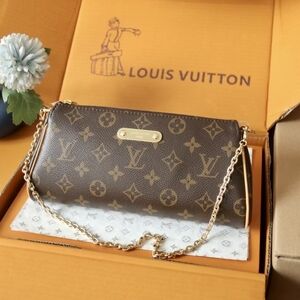 Louis Vuitton Eva Clutch Monogram